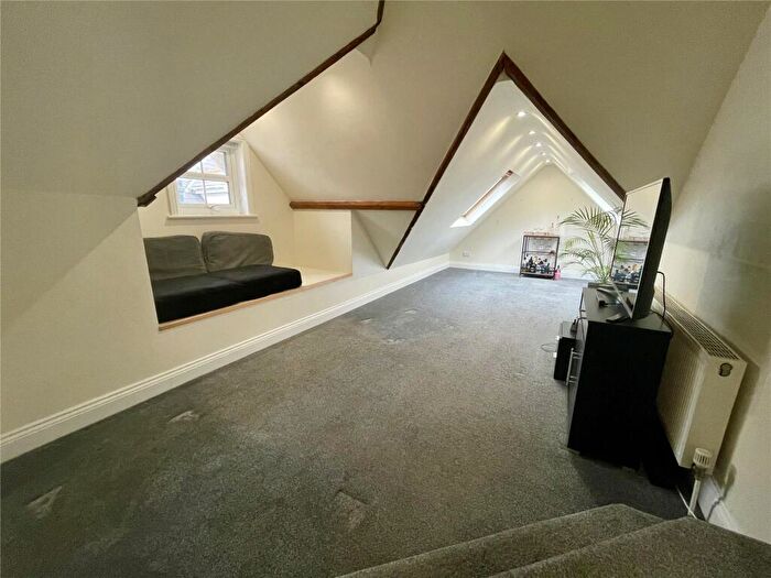 2 Bedroom Apartment To Rent In Campbell Road, Bournemouth, Dorset, BH1