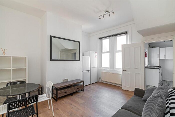 6 Bedroom Terraced House To Rent In Falmouth Road, Heaton, Newcastle Upon Tyne, NE6