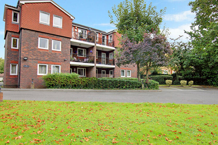 1 Bedroom Flat To Rent In Mayberry Court, (), Beckenham, BR3