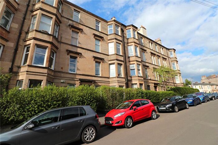 2 Bedroom Apartment To Rent In Fergus Drive, North Kelvinside, Glasgow, G20