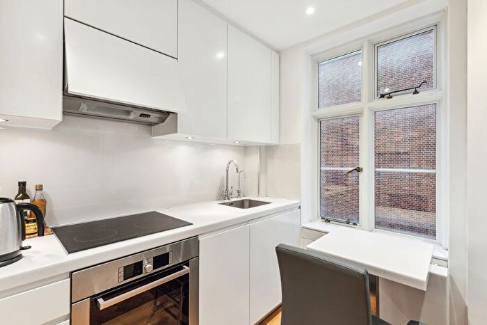 2 Bedroom Flat For Sale In Chesterfield House, Chesterfield Gardens, W1J