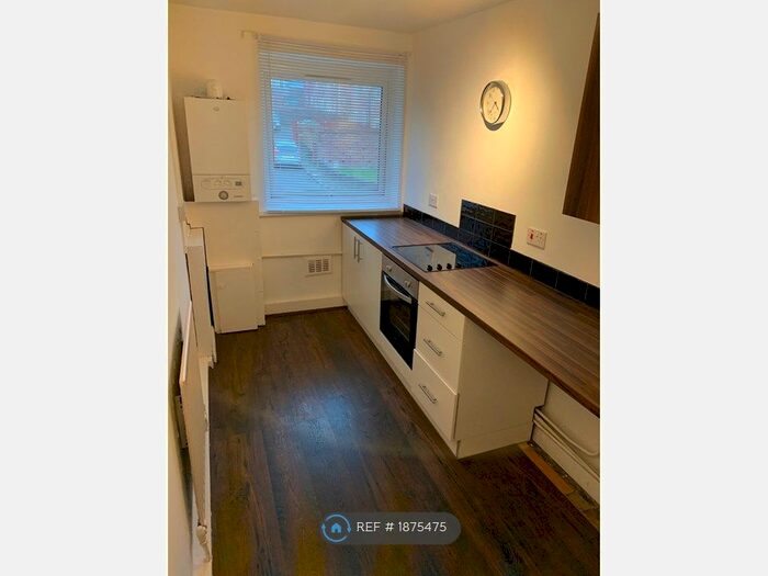 1 Bedroom Flat To Rent In Mardale Gardens, Gateshead, NE9