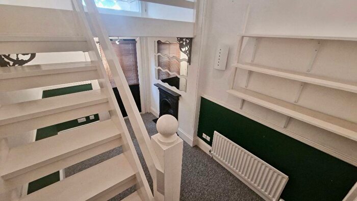 2 Bedroom Apartment To Rent In Palmeira Avenue Mansions, Church Road, Hove, BN3