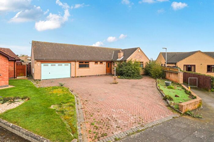 3 Bedroom Detached Bungalow For Sale In Manchester Way, NG31