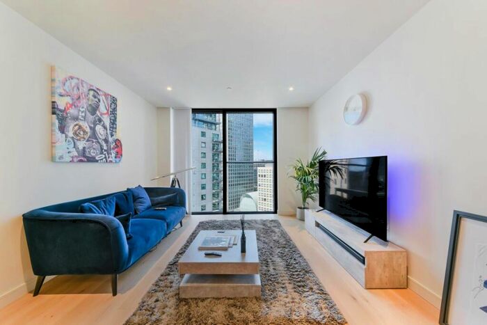 2 Bedroom Flat To Rent In Hampton Tower -, P18