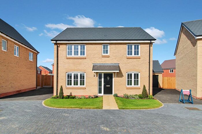 4 Bedroom Detached House For Sale In New Cardington Fields, New Cardington, Shortstown, MK42