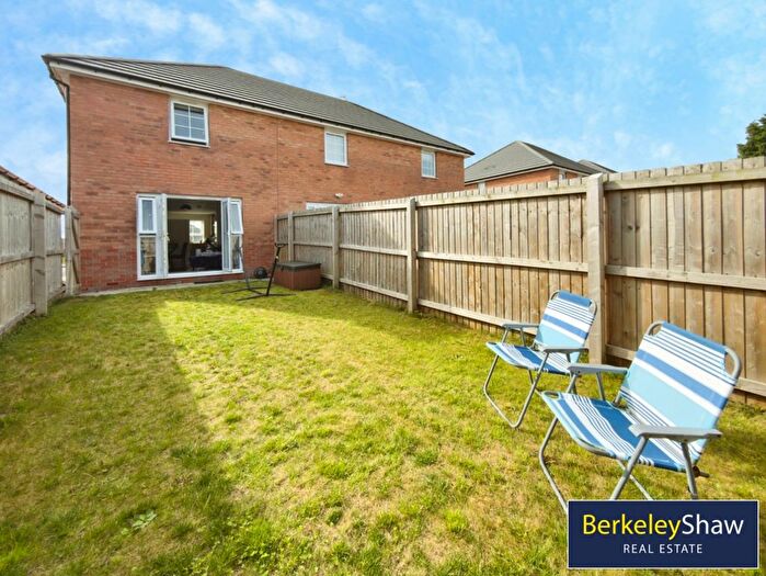 2 Bedroom End Of Terrace House For Sale In Thorn Tree Drive, Liverpool, L23