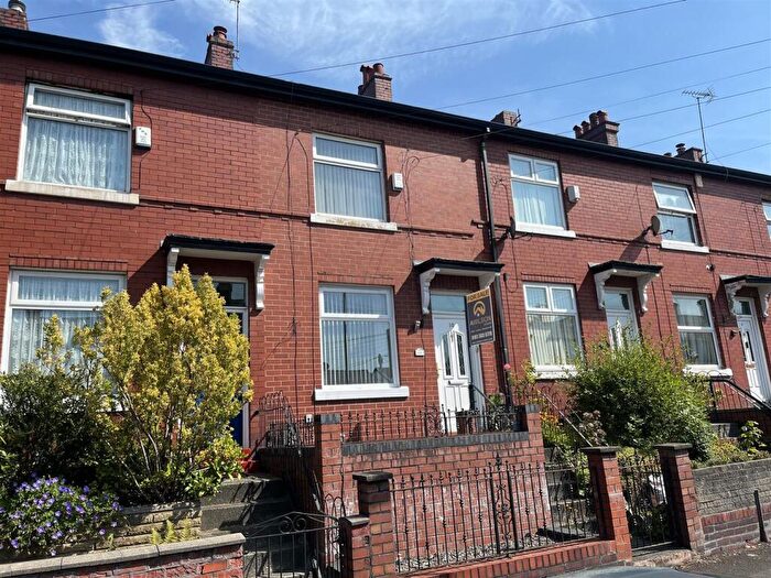 2 Bedroom Terraced House For Sale In Abingdon Street, Ashton-Under-Lyne, OL6