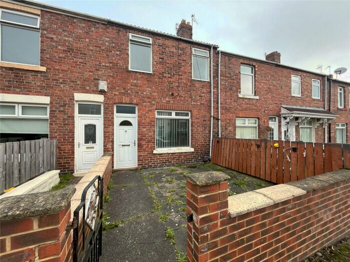 3 Bedroom Terraced House To Rent In Albion Avenue, Shildon, DL4