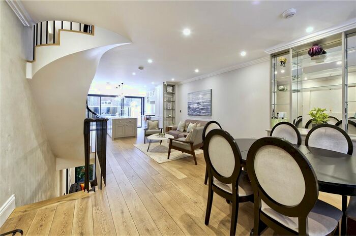3 Bedroom Terraced House To Rent In Cheval Place, London, SW7