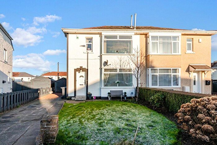 3 Bedroom Semi-Detached House For Sale In Clydesdale Avenue, Paisley, Renfrewshire, PA3