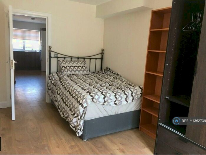 1 Bedroom Flat To Rent In South Ruislip, Ruislip, HA4