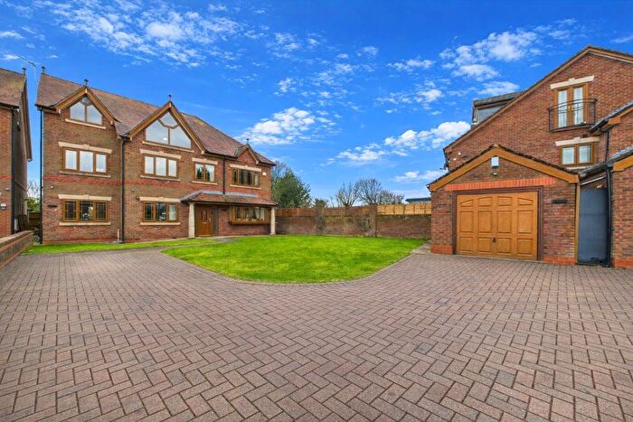 7 Bedroom Detached House For Sale In Ritherup Lane, Rainhill, Prescot, L35