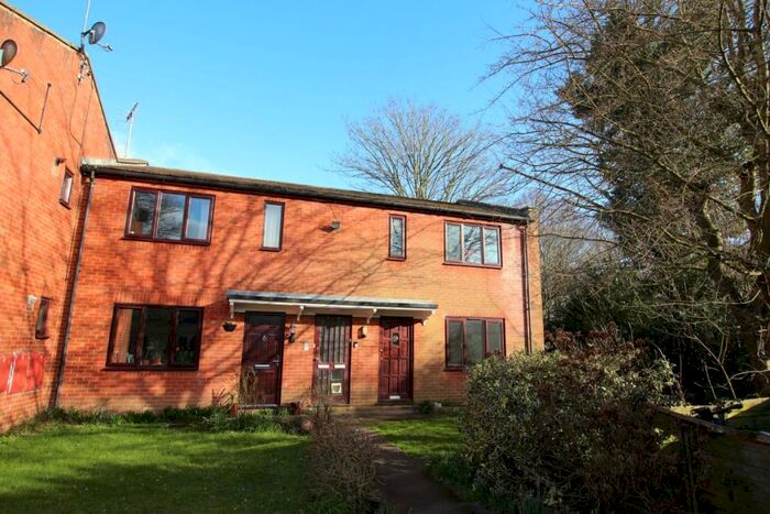 1 Bedroom Apartment To Rent In Crawley Road, Horsham, RH12