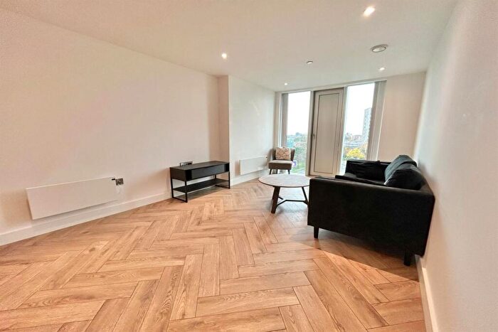 2 Bedroom Apartment To Rent In Elizabeth Tower, Chester Road, M15