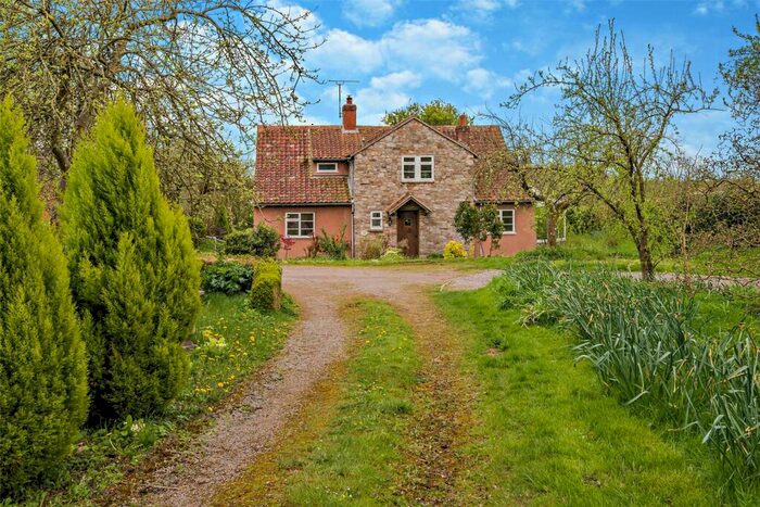 3 Bedroom Detached House For Sale In Baden Hill Road, Tytherington, Wotton-under-Edge, Gloucestershire, GL12