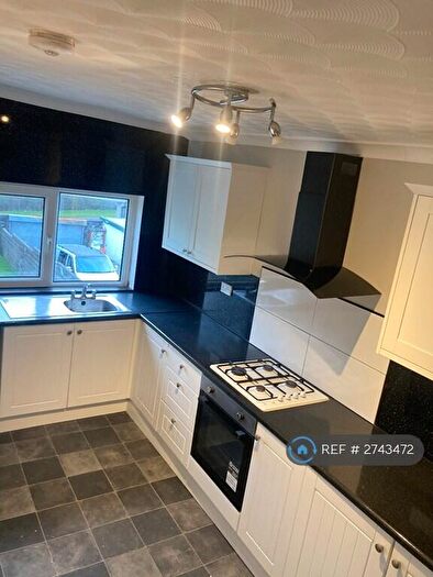 2 Bedroom Flat To Rent In Court Street, Tonypandy, CF40