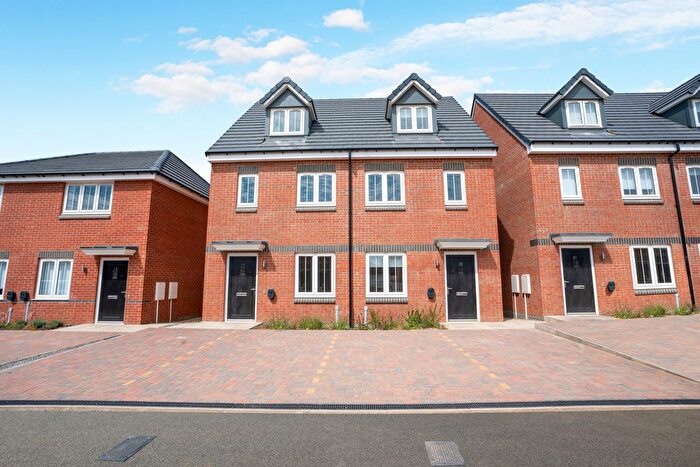 3 Bedroom Semi-Detached House To Rent In Buttress Road, Middlesbrough, TS6