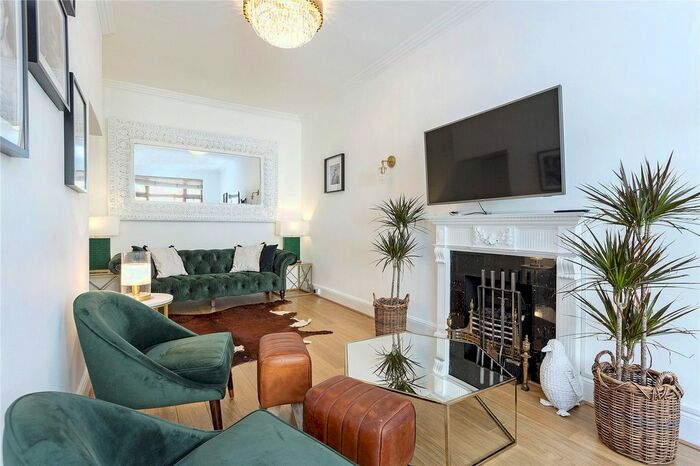 4 Bedroom Property To Rent In Princes Gate Mews, Knightsbridge, SW7