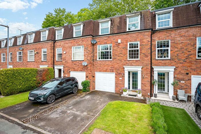 4 Bedroom Terraced House For Sale In Curzon Mews, Wilmslow, SK9