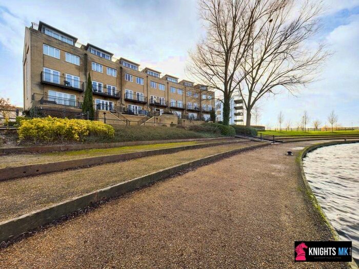 4 Bedroom Town House To Rent In Felsted, Caldecotte, MK7