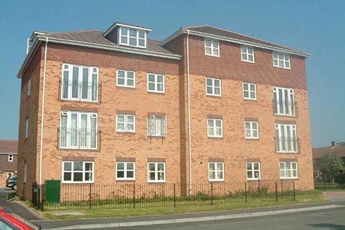2 Bedroom Flat For Sale In Wexham, SL2