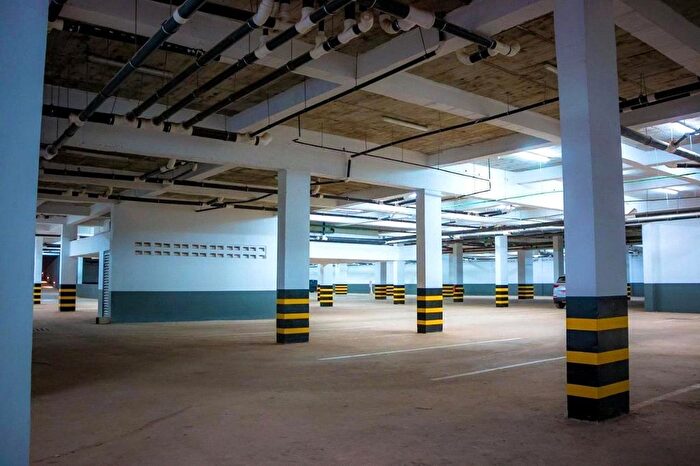 Garage / Parking To Rent In Legacy Parking Space, , Viaduct Gardens, London, SW11