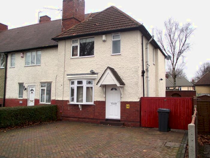 3 Bedroom Semi-Detached House To Rent In Wragby Road, Lincoln, LN2