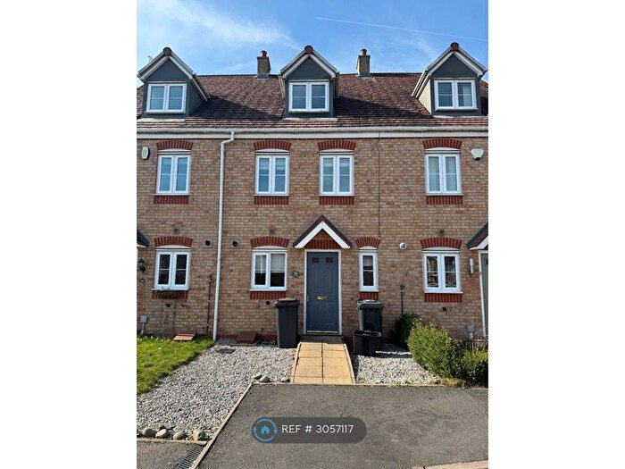 3 Bedroom Terraced House To Rent In The Bridleway, Nuneaton, CV10