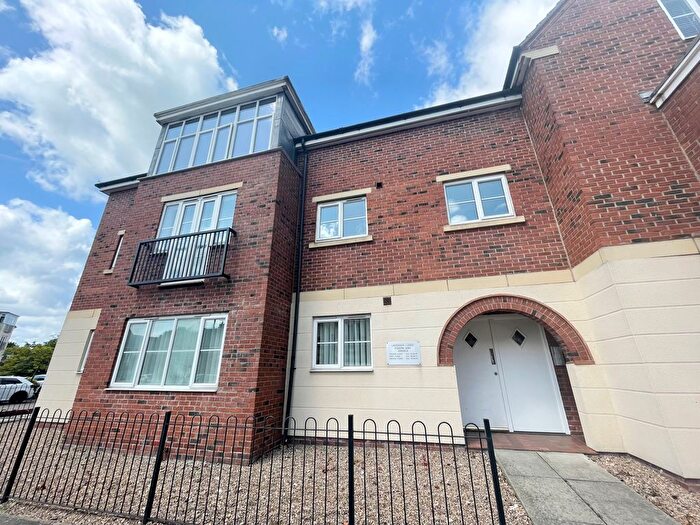 2 Bedroom Property To Rent In Edison Way, Nottingham, NG5