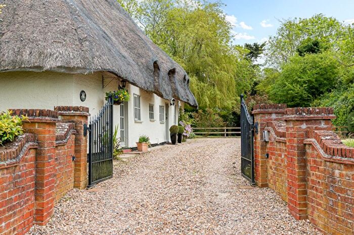 4 Bedroom Detached House For Sale In The Thatch, Police Row, Therfield, SG8