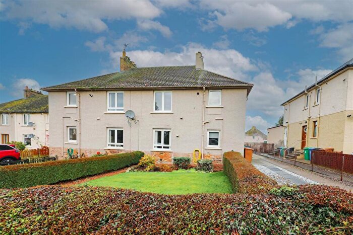2 Bedroom Apartment For Sale In Muirtonhill Road, Cardenden, KY5