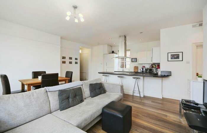 1 Bedroom Flat To Rent In Upper Berkeley Street, Marylebone, London, W1H