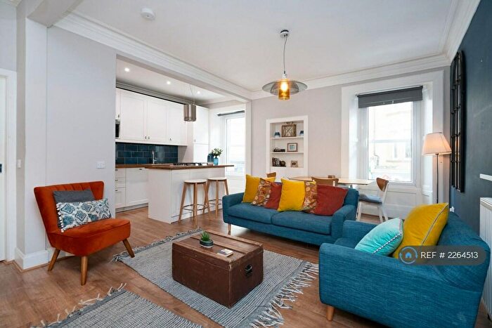 2 Bedroom Flat To Rent In Morningside Road, Edinburgh, EH10