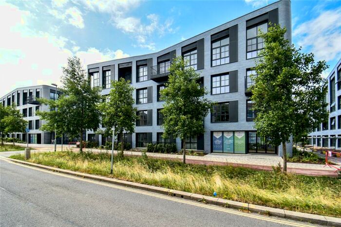 2 Bedroom Apartment To Rent In Turing Way, Cambridge, Cambridgeshire, CB3