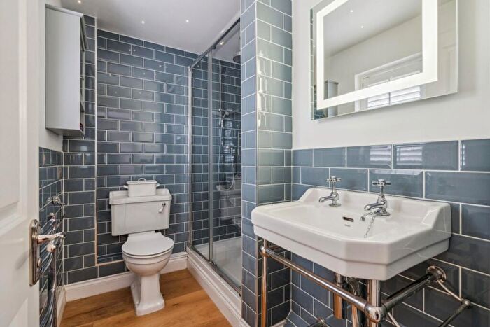 5 Bedroom Detached House For Sale In Clappins Lane, Naphill, HP14