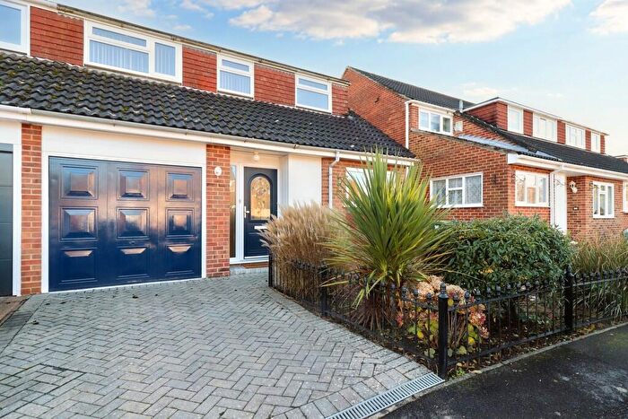 3 Bedroom Semi Detached House To Rent In Botley, Southampton, SO30