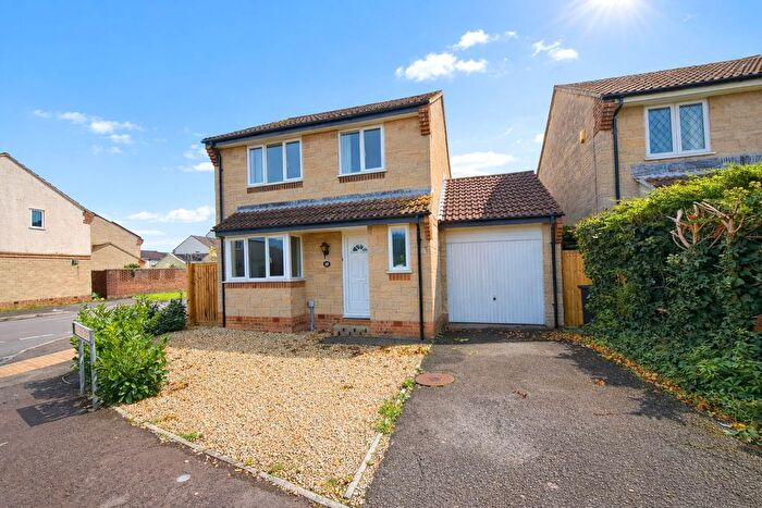 4 Bedroom Detached House For Sale In Archer Drive, Burnham-On-Sea, Somerset, TA8