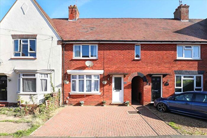 2 Bedroom Terraced House For Sale In Wentworth Road, Finedon, NN9