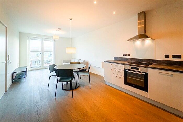 1 Bedroom Apartment To Rent In Bed - Slate Yard, M3