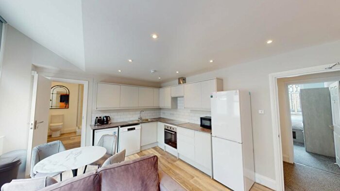 1 Bedroom House To Rent In Fitzhardinge House, Tailors Court, BS1