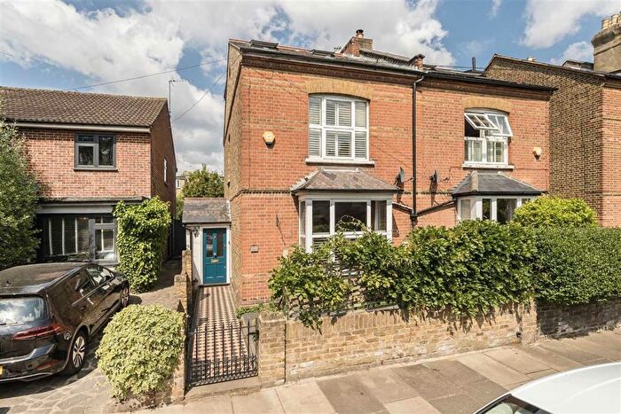 3 Bedroom Semi-Detached House To Rent In Fulwell Road, Teddington, TW11