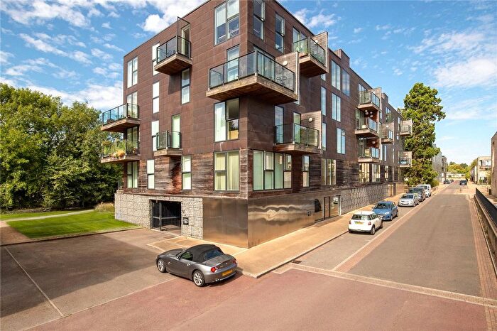 1 Bedroom Flat To Rent In Kingfisher Way, Cambridge, Cambridgeshire, CB2