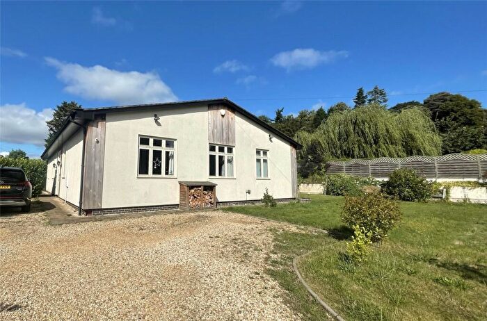4 Bedroom Bungalow For Sale In Blakeshall, Wolverley, Kidderminster, Worcestershire, DY11