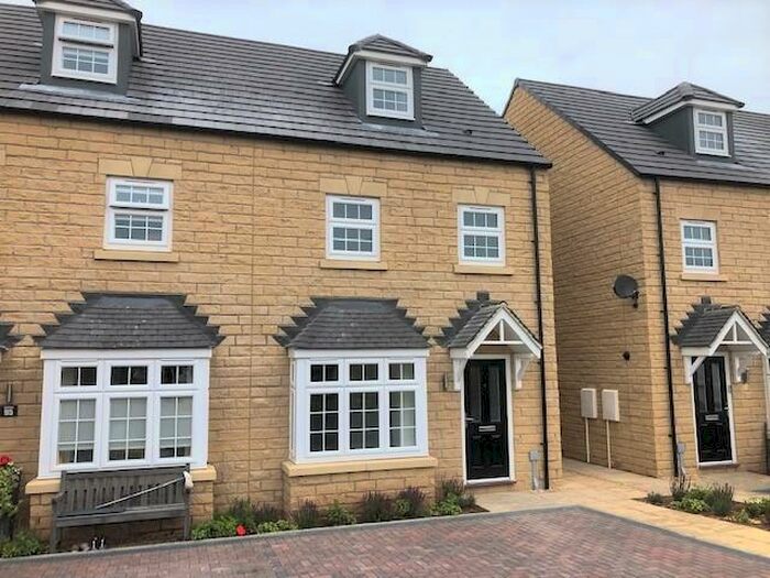 3 Bedroom Semi-Detached House To Rent In Buttersyke Way, Pannal, Harrogate, HG3