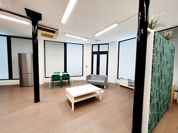 Studio To Rent In Warspite Road, Woolwich, SE18