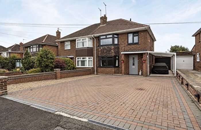 3 Bedroom Semi-Detached House For Sale In Nythe Road, Stratton St Margaret, Swindon, SN3