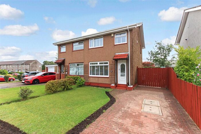 3 Bedroom Semi-Detached House For Sale In Wellyard Way, Greenock, PA16