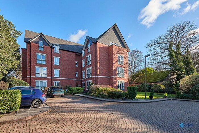 3 Bedroom Flat For Sale In New Hawthorne Gardens, Mossley Hill, L18
