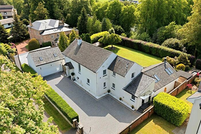 4 Bedroom Detached House For Sale In Lymekilns, Wellknowe Road, Thorntonhall, Glasgow, G74